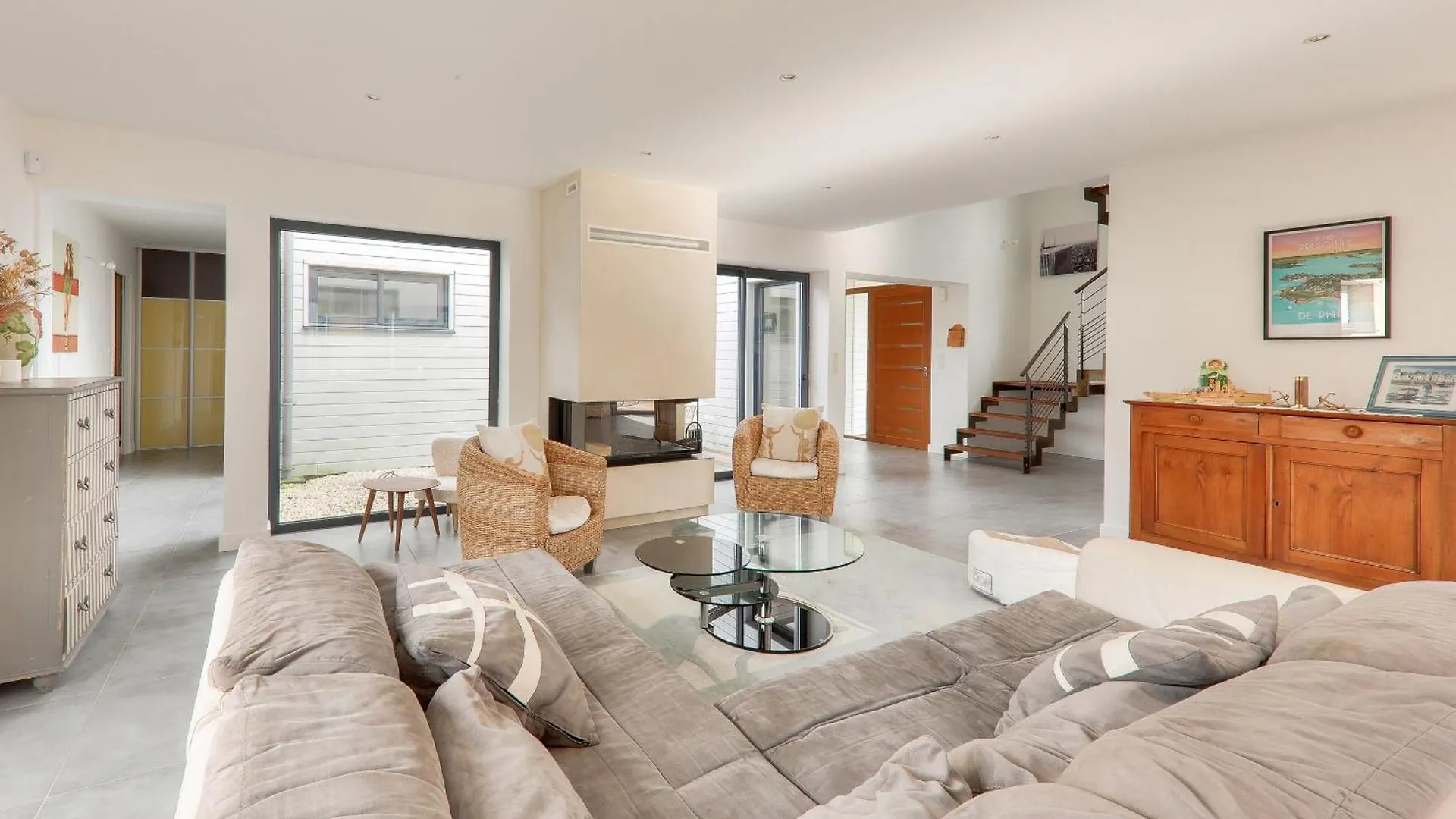 Holiday home Maison Avec Piscine Pour Dix Personnes Saint-Armel